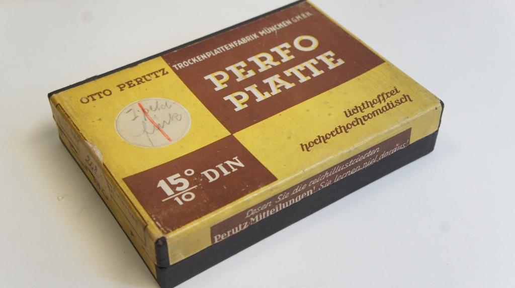 Otto Perutz Perfo Platte 15 DIN 9x12cm - doboz