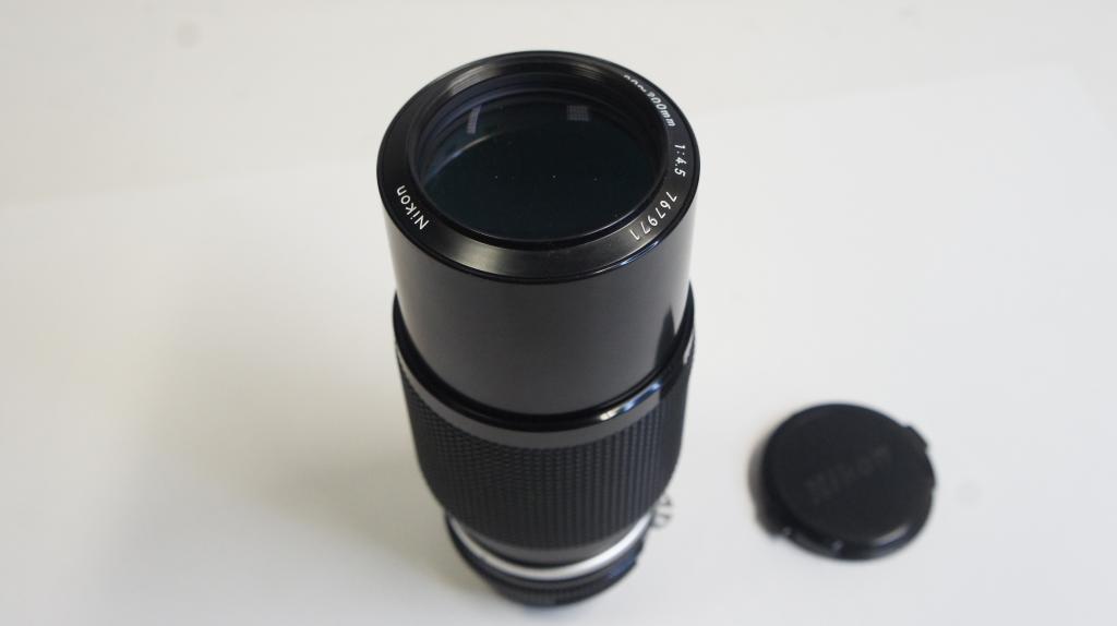 Nikon Zoom-Nikkor  4,5/80-200mm objektív sz.: 767971