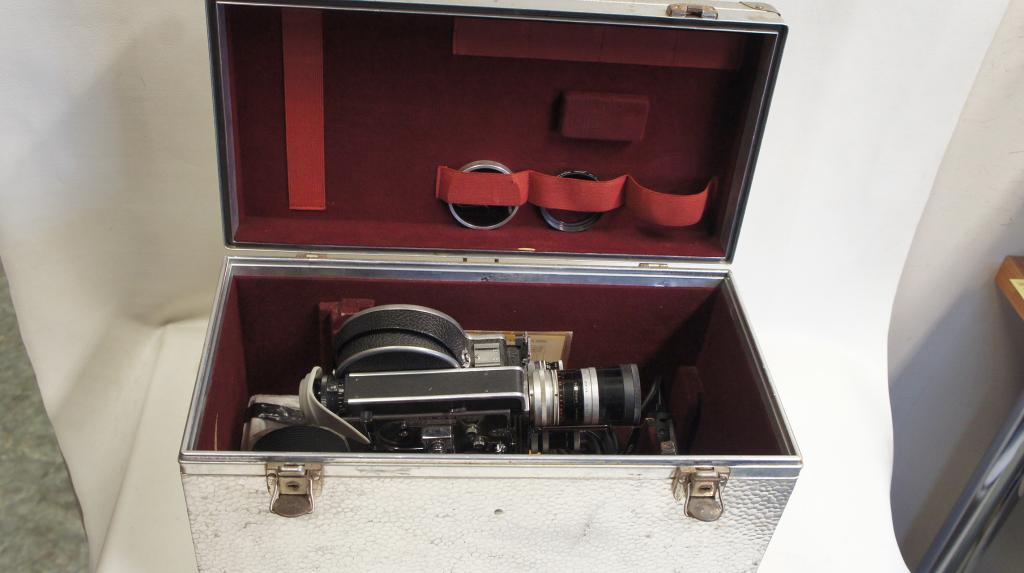 Bolex H16 Reflex filmfelvevő sz.: 210166 tartozékokkal, fém szett táska