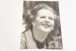 Fénykép Margaret Thatcher, Nagy-Britania első női miniszterelnökéről - 